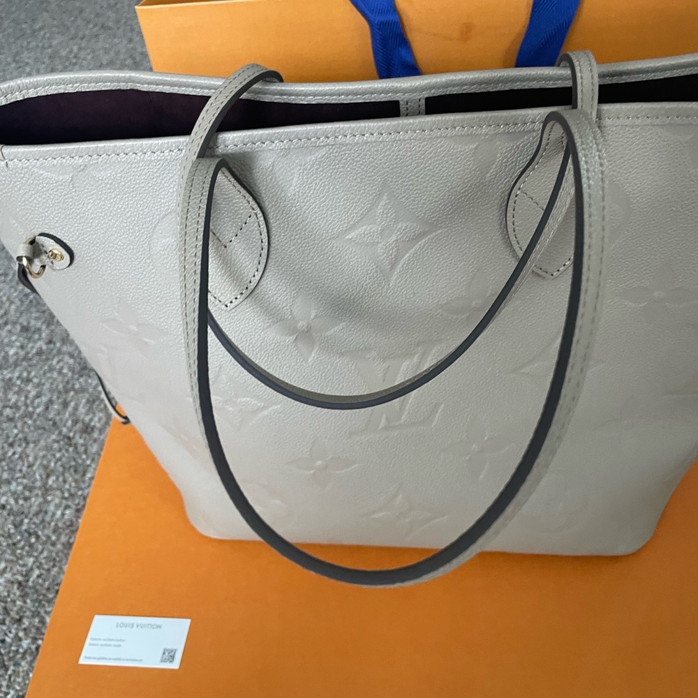 Brand new neverfull mm z1650z